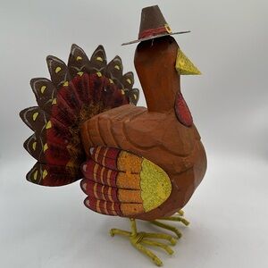 Metal Thanksgiving turkey to grace your holiday table